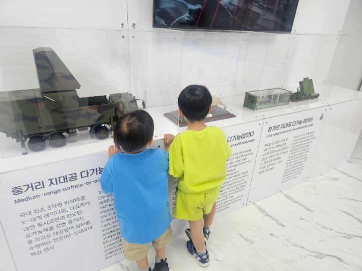 [기업지원과]기업홍보관 운영(2).jpg